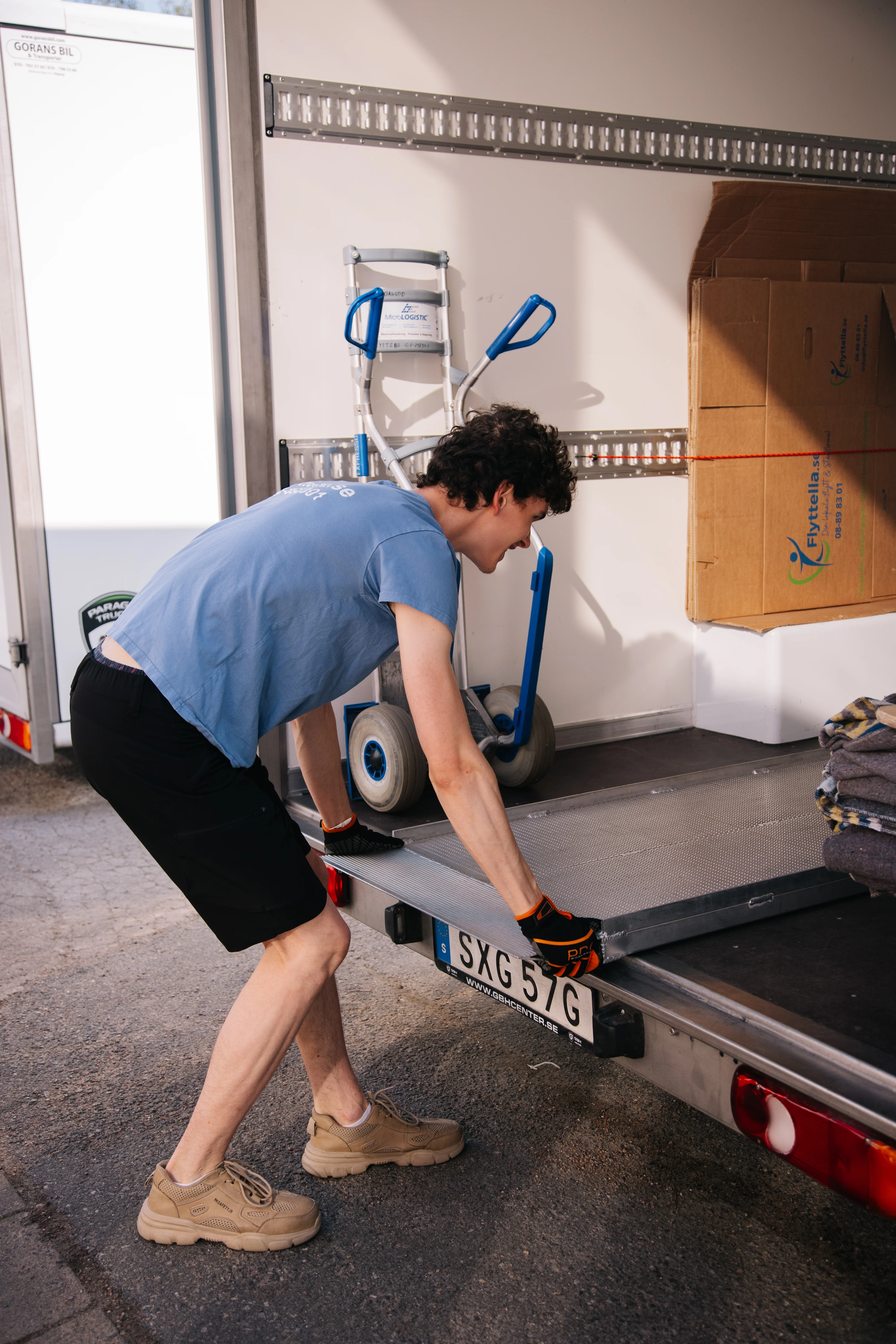 Vad bör du tänka på när du väljer en seriös flyttfirma